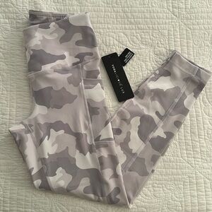 Yogalicious Lux Yoga Pants Size S